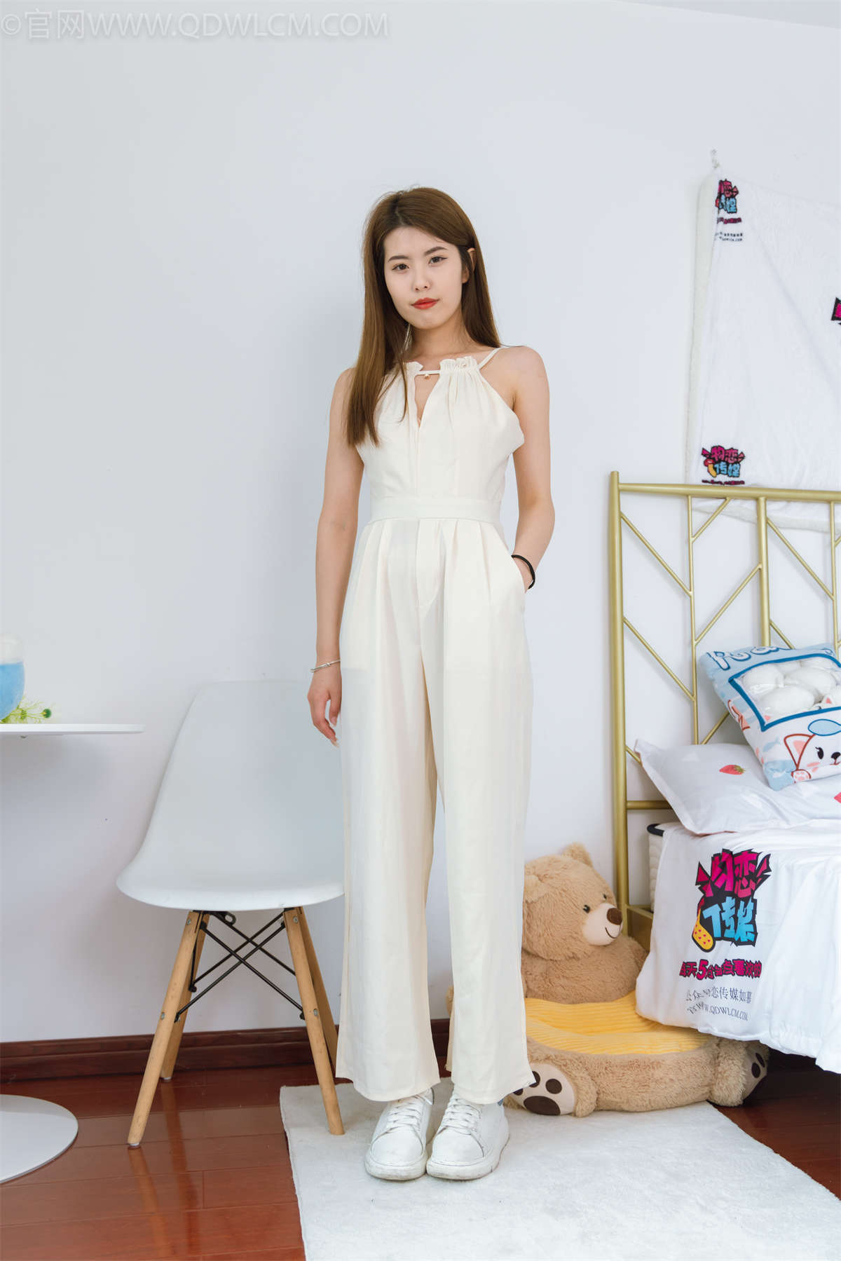 物恋传媒 NO.1191 雅雅-那片朝阳-日更街拍