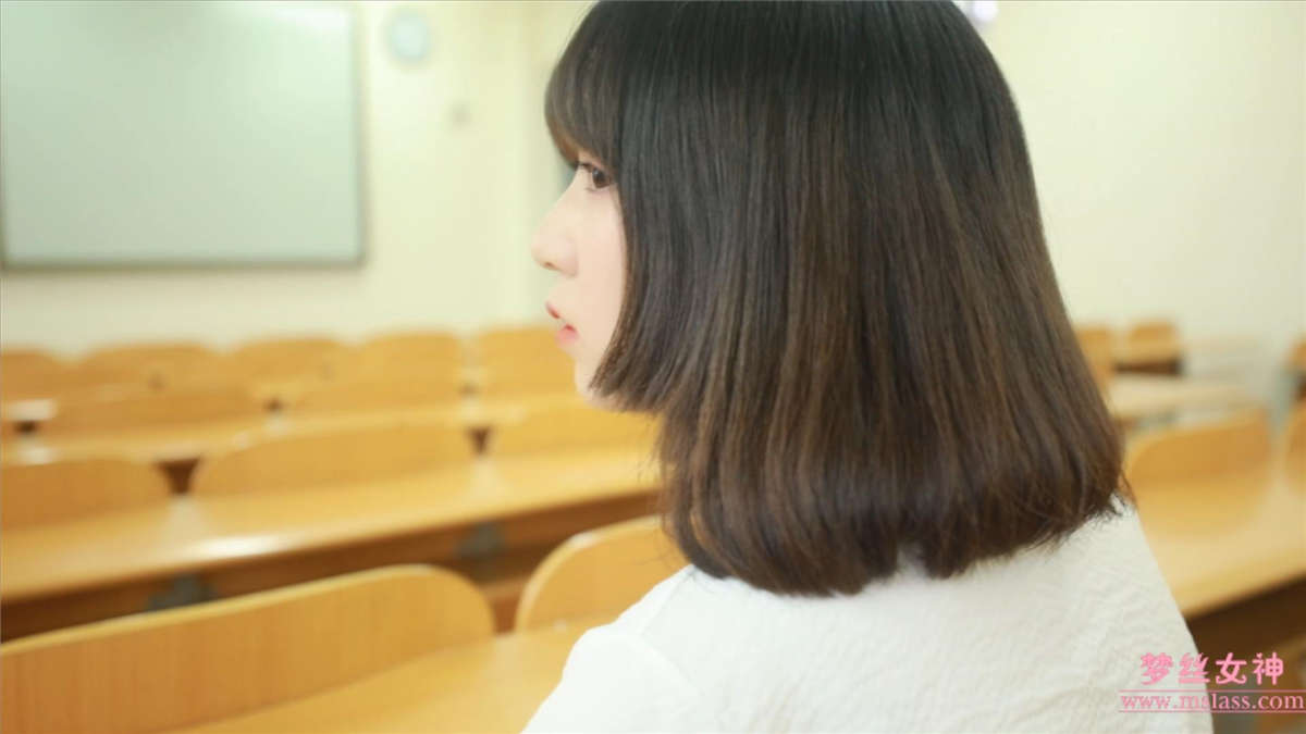 图片[2]-2019.05.19 刘诺 教室顷语-日更街拍