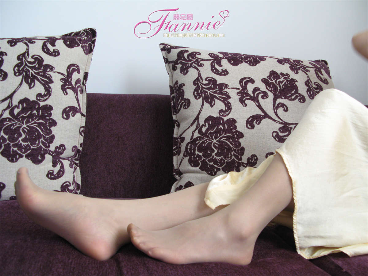 图片[2]-Fannie芬妮美足园NO.138 一帘幽梦（肉丝）-日更街拍