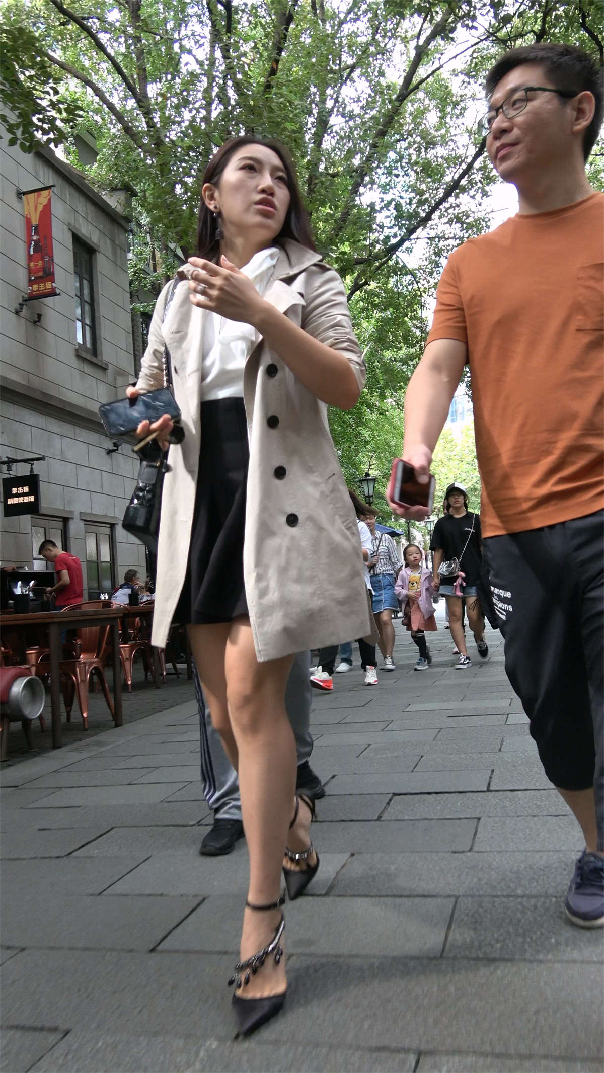 图片[2]-长风衣高跟美女-日更街拍