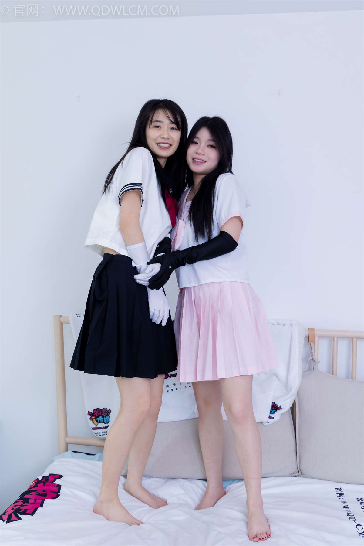 物恋传媒 NO.1869 菜菜&闪闪-龙舞九州-日更街拍