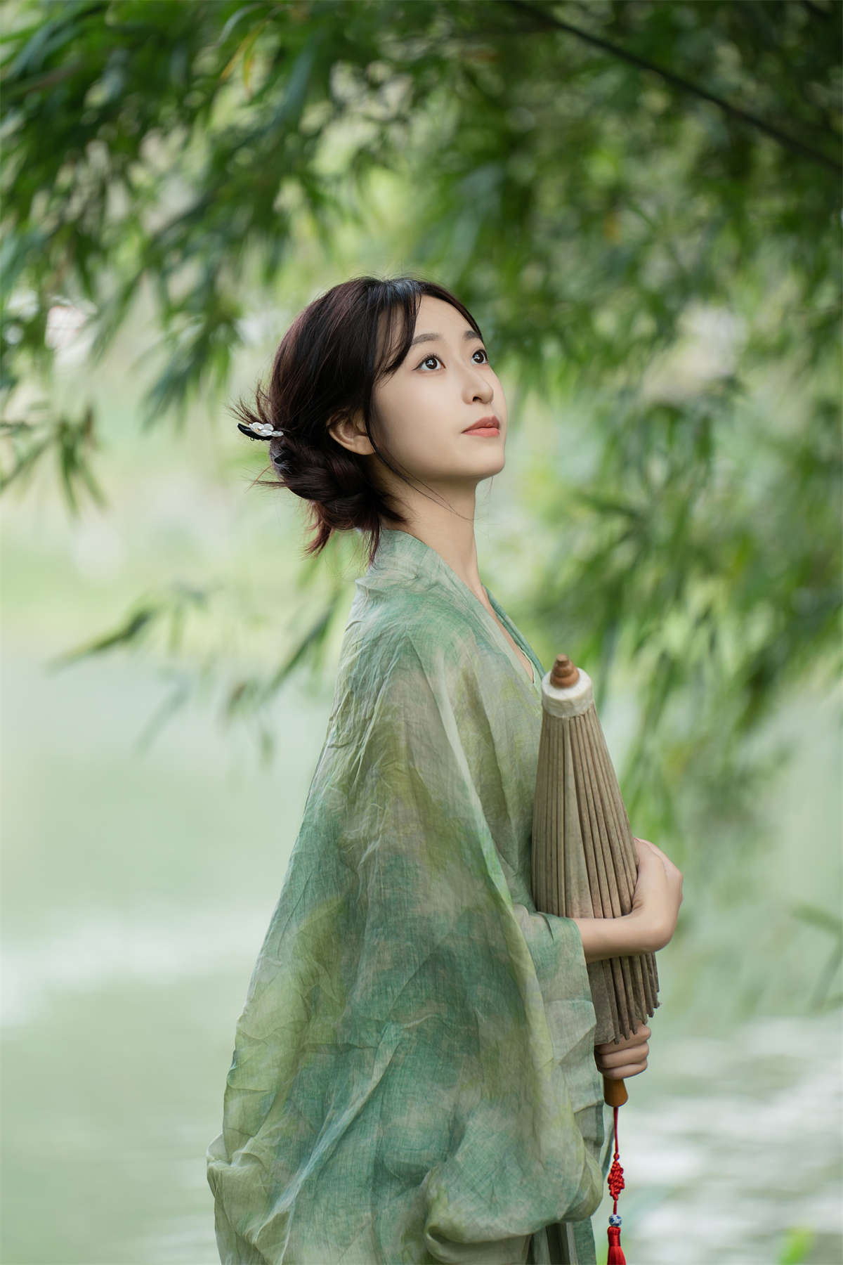 图片[2]-YITUYU艺图语 2025.03.26 清冷绿色系新中式 小何-日更街拍