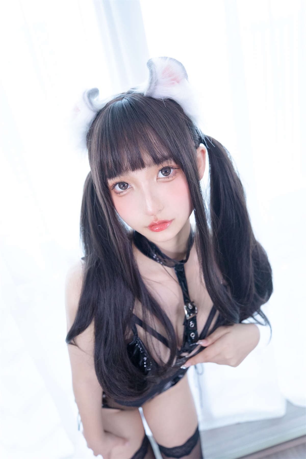 图片[2]-神楽板真冬 – 黑丝与黑胶-日更街拍