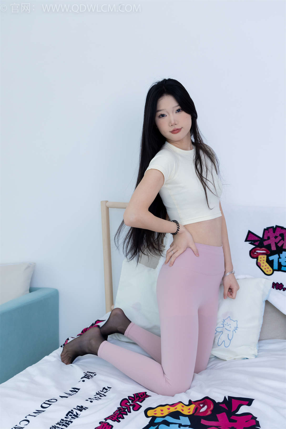 物恋传媒 NO.1870 小竹-小鹿乱撞-日更街拍