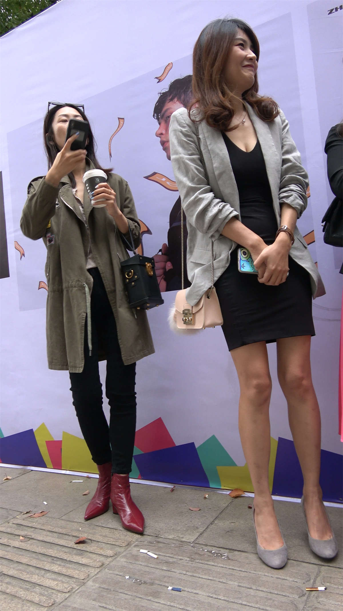 图片[2]-性感短裙成熟美女-日更街拍