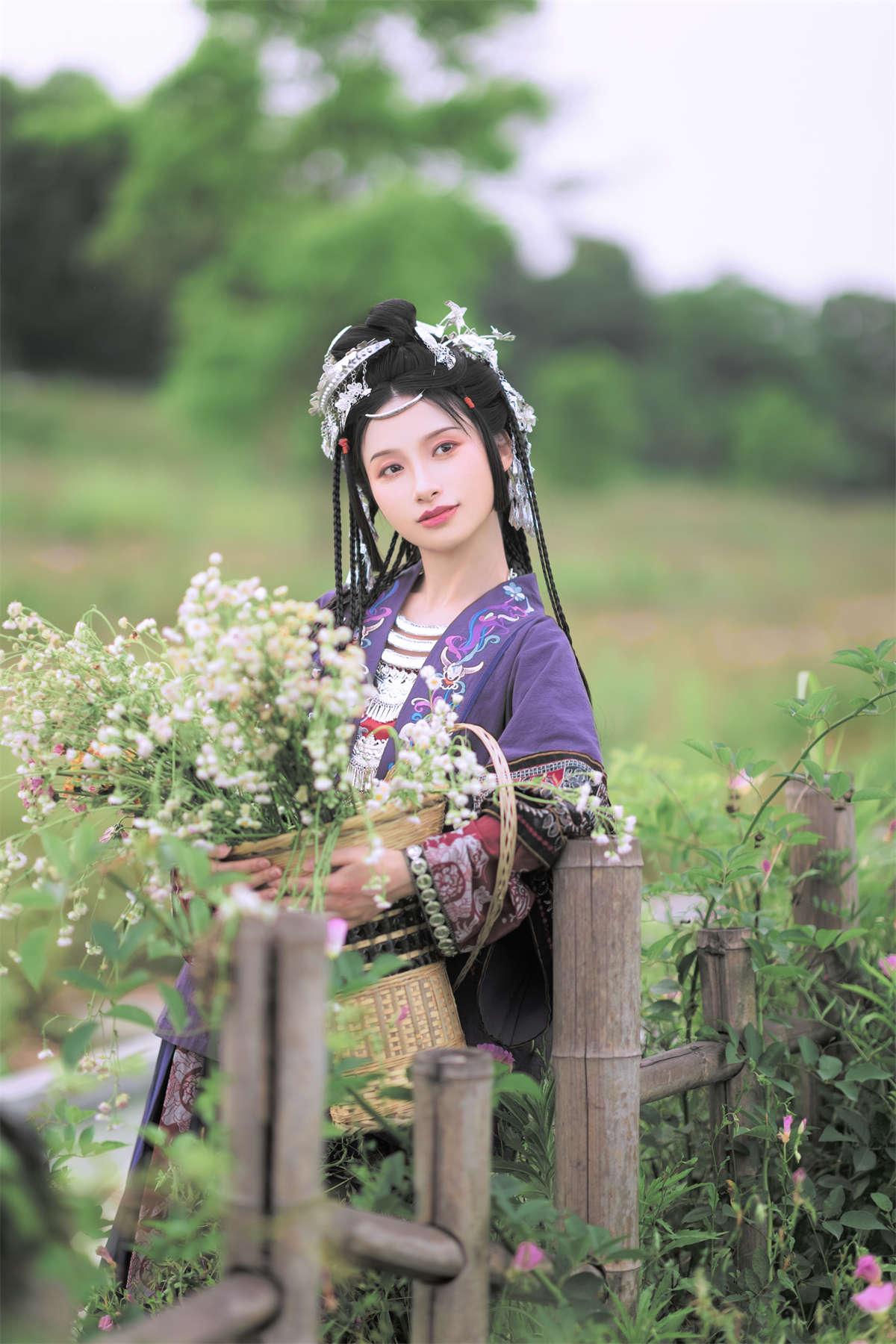 YITUYU艺图语 2022.08.23 苗疆少女 眸小妖-日更街拍