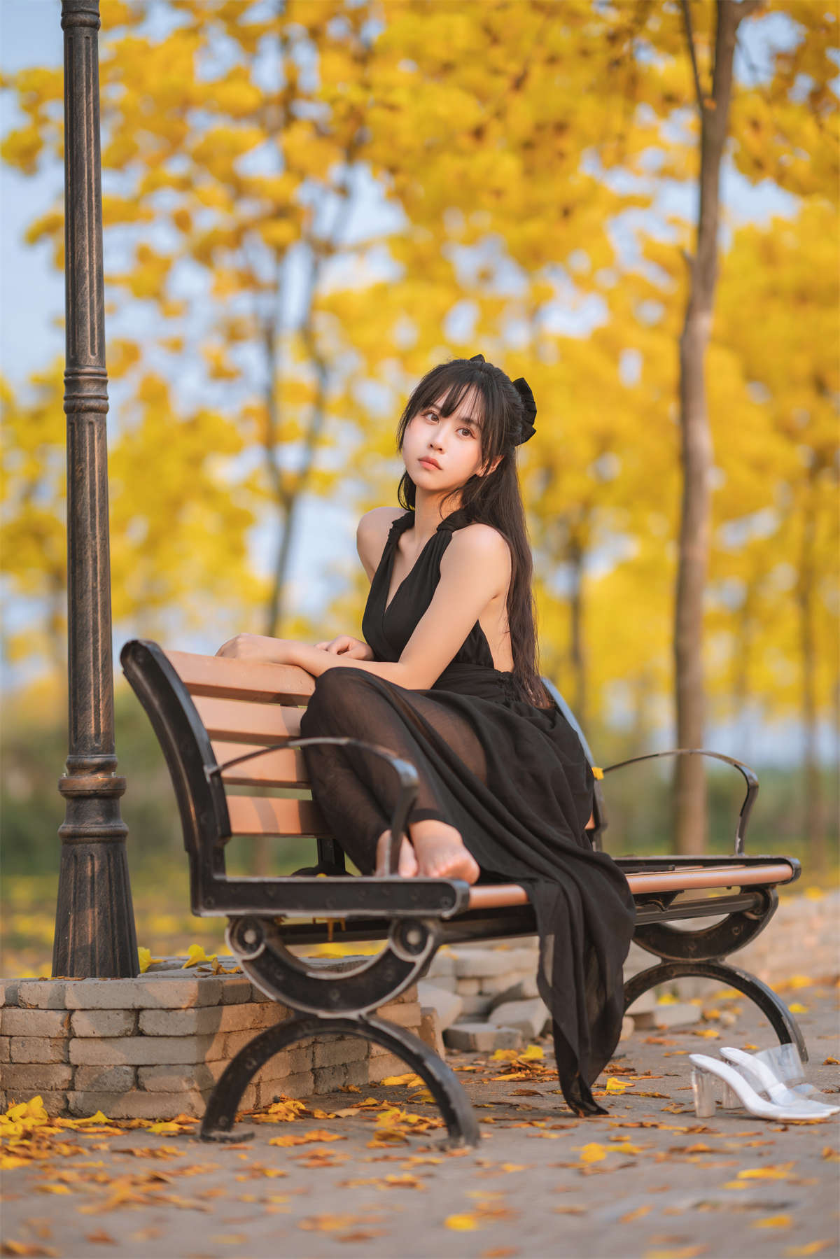 YITUYU艺图语 2023.02.14 秋有银杏 春有黄风铃 萌芽儿o0-日更街拍