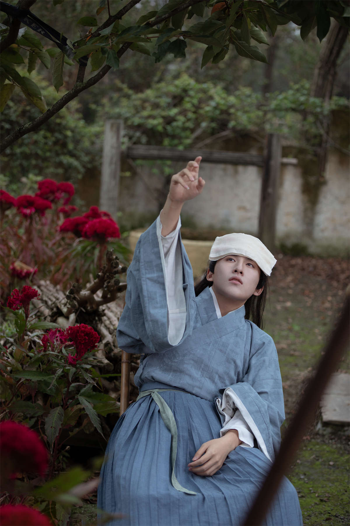 YITUYU艺图语 2023.04.13 庭有枇杷树 时生-日更街拍