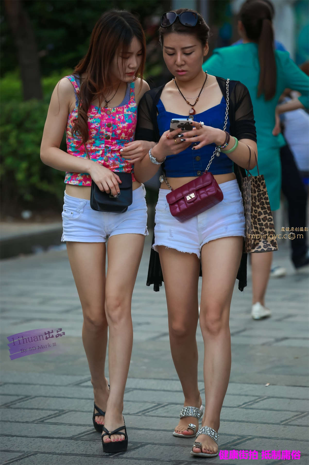 图片[2]-李欢原创-短裤，美腿（11P）-日更街拍