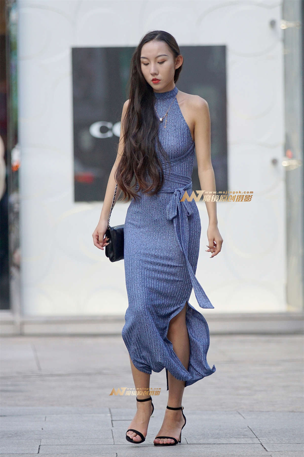 一个大写的S型-日更街拍