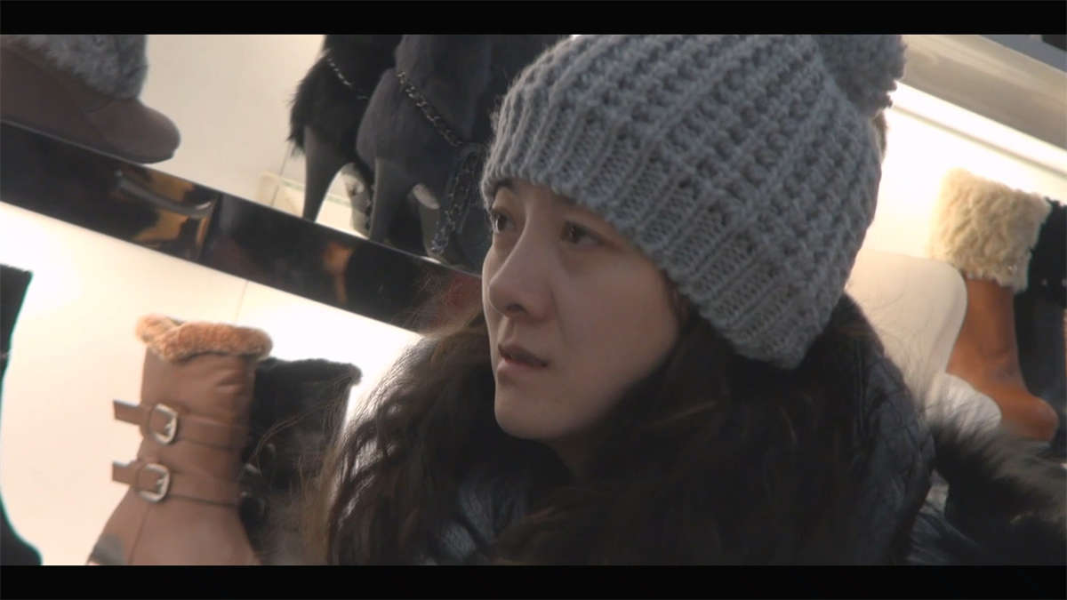 35秒内浓缩鞋柜穿脱的精华-日更街拍