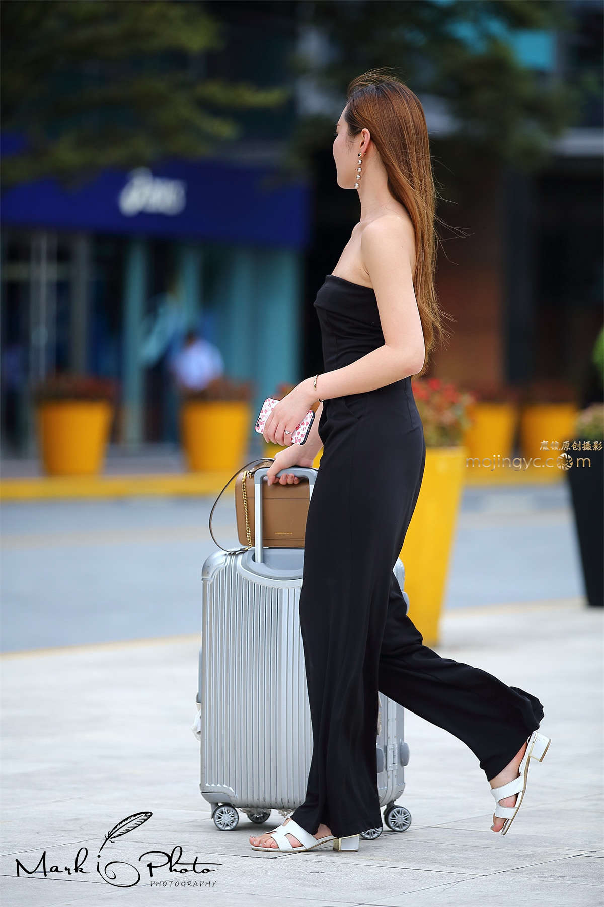 图片[2]-黑色纤薄连衣长裤-日更街拍