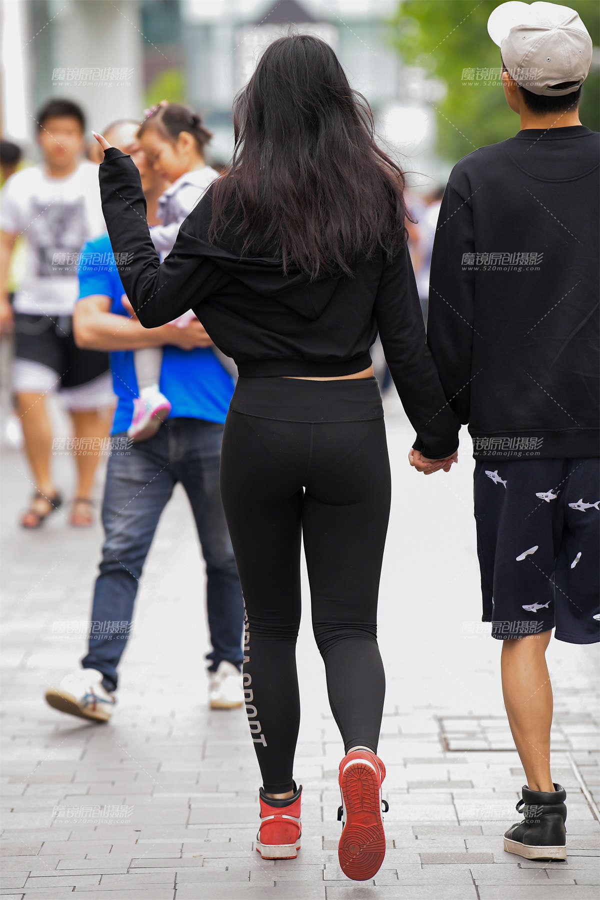 图片[2]-【纳兰赛帖】青柠般的女孩-日更街拍