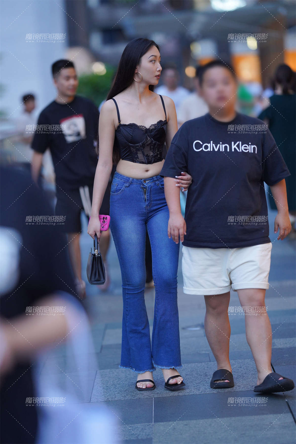 紧牛好身材-日更街拍