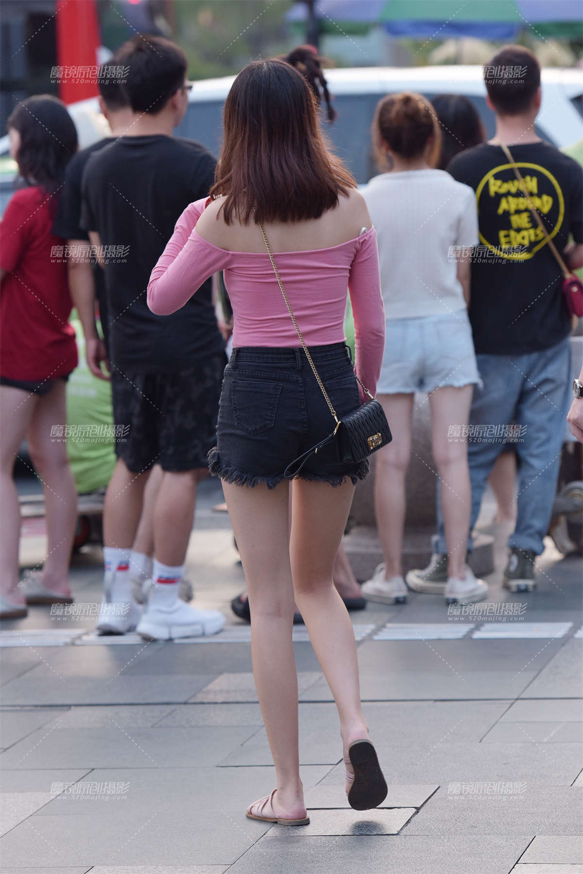 图片[2]-热裤-日更街拍