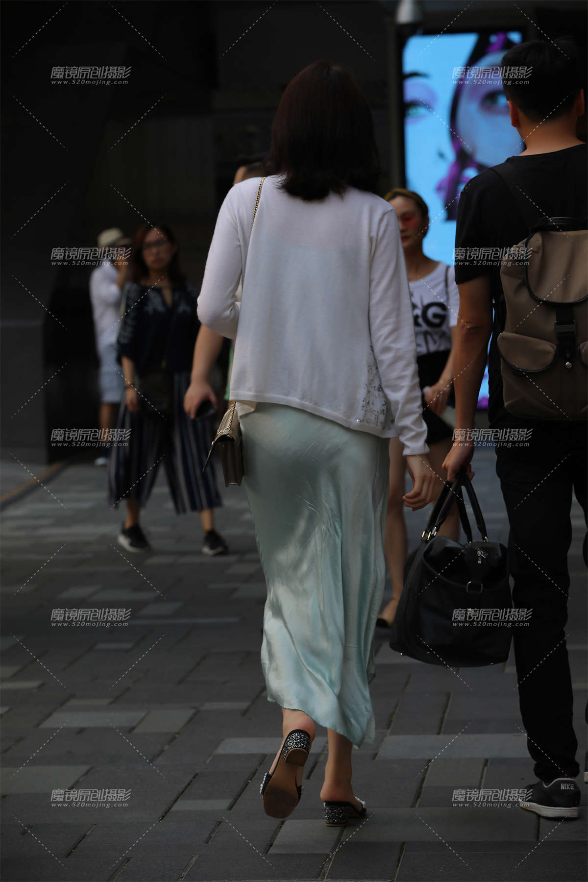 图片[2]-薄而贴身，韵味__-日更街拍