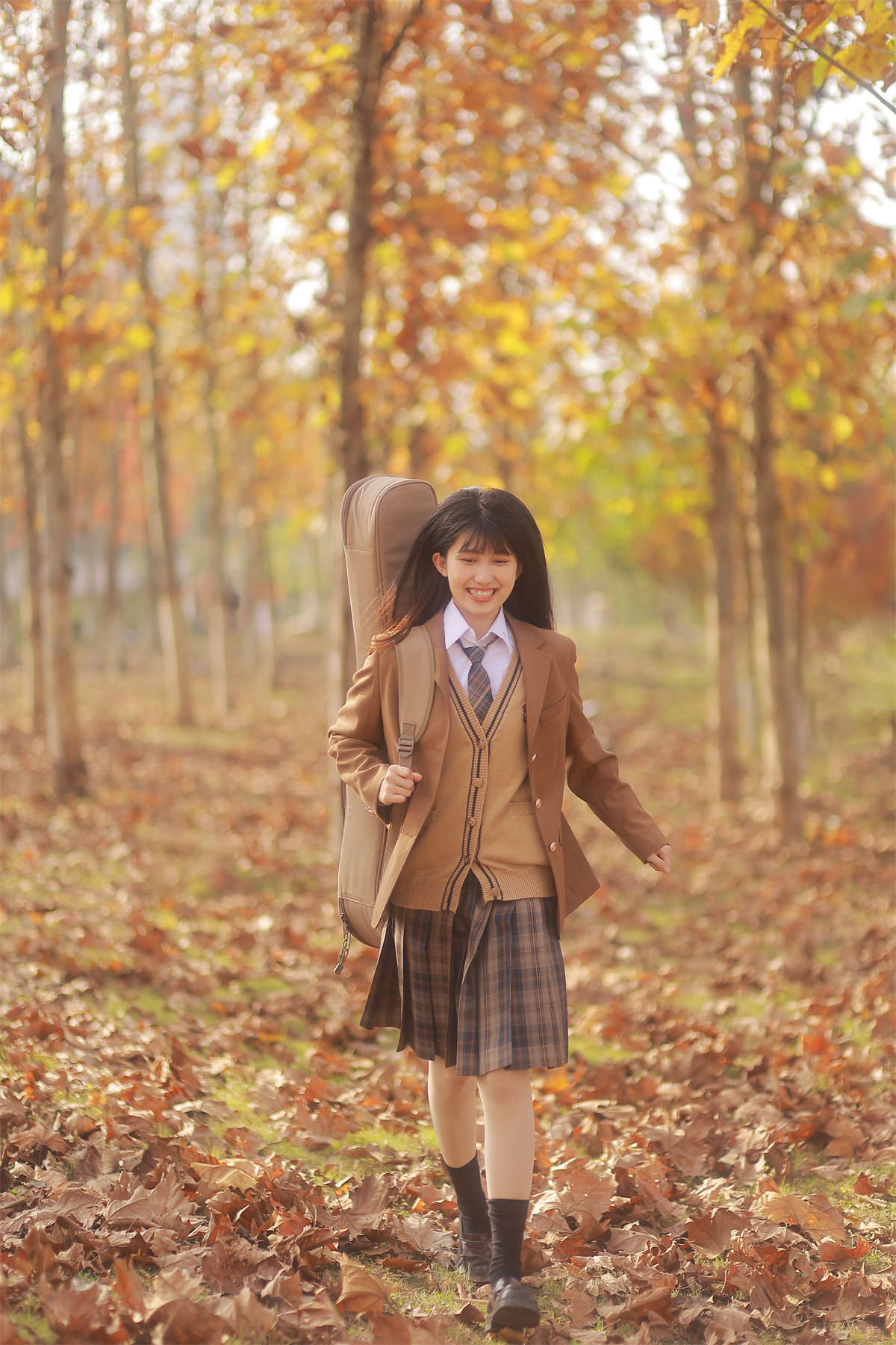 YITUYU艺图语 2022.09.09 秋日童话 lovelatte11插图1