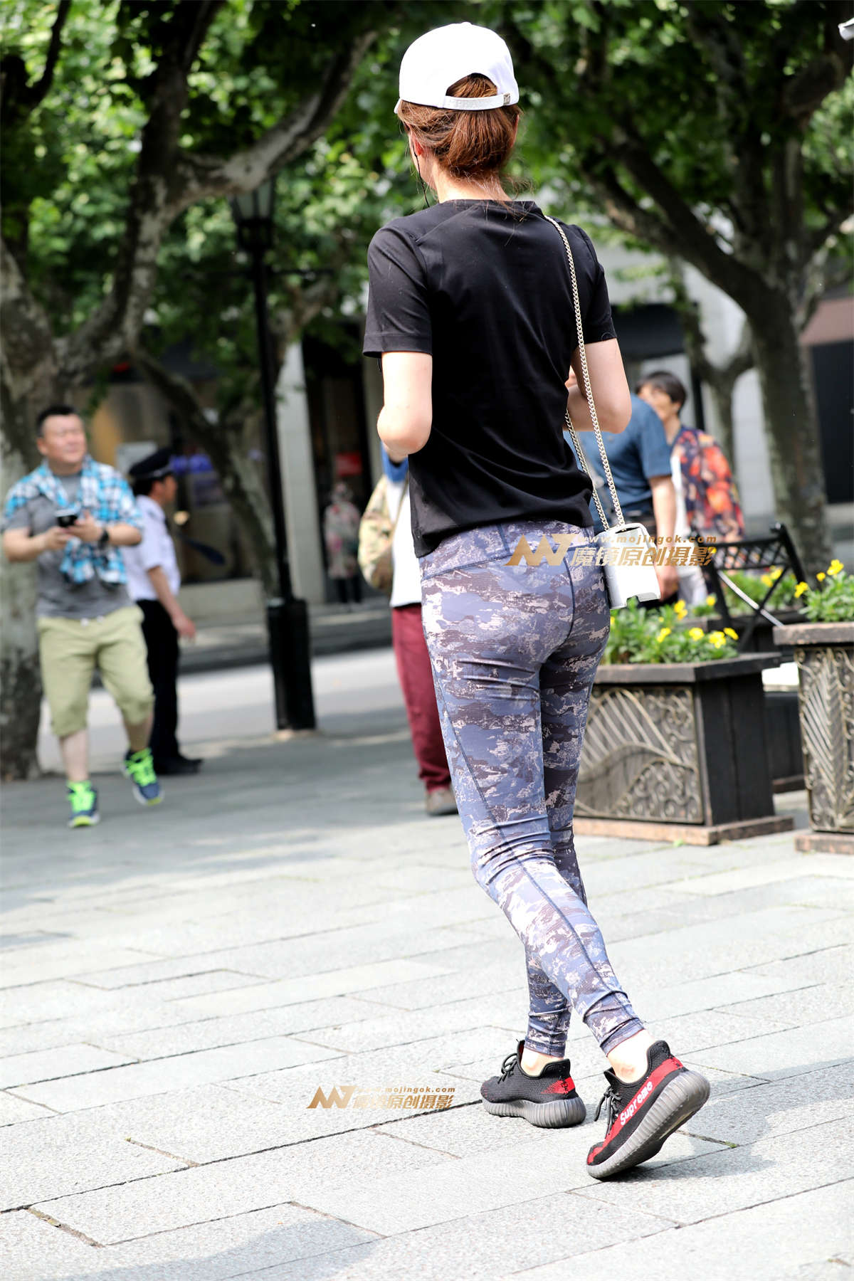 图片[2]-【欧阳幽明赛帖】 瑜伽妹子の甜美微笑-日更街拍