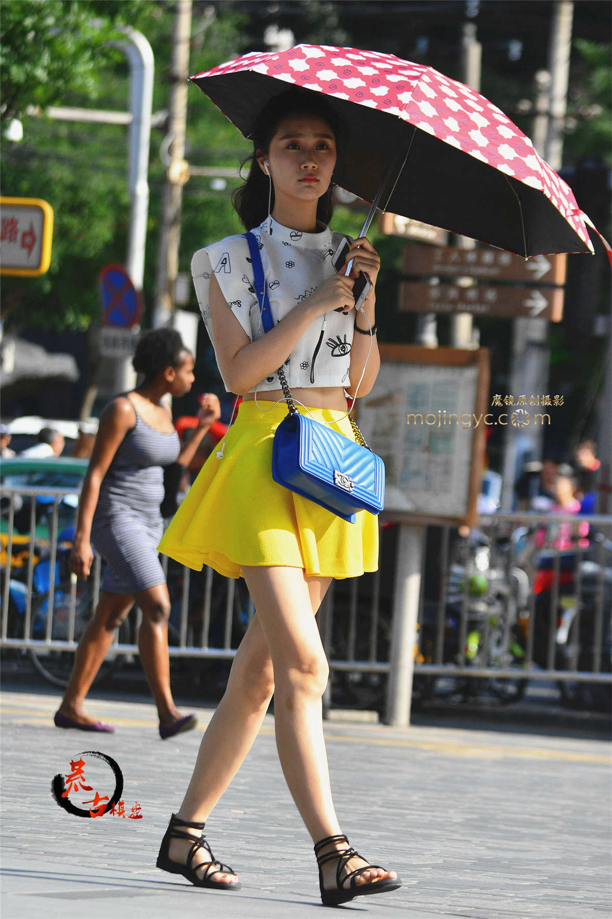 图片[2]-8-20 优雅的伞下姑娘-日更街拍