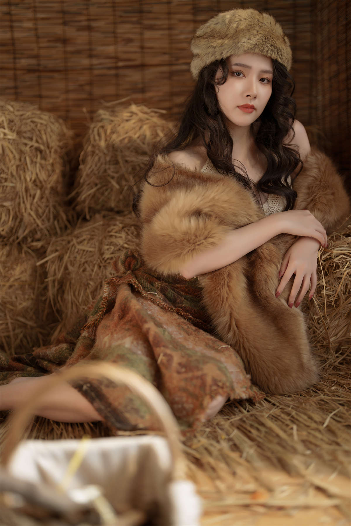 图片[2]-YITUYU艺图语 2022.01.30 柴火屋里的暧昧时光 姚妹-日更街拍