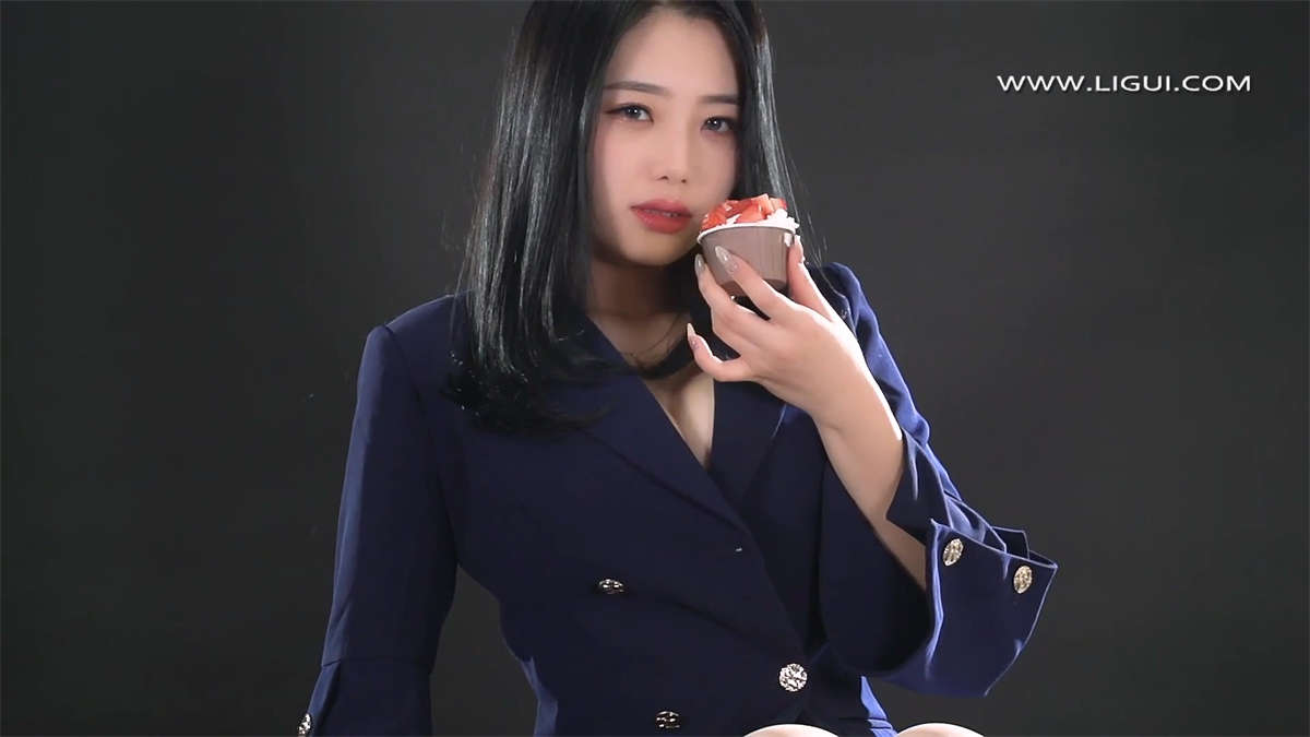 Ligui丽柜视频 2021.05.06 香丝盛宴 小智贤-日更街拍