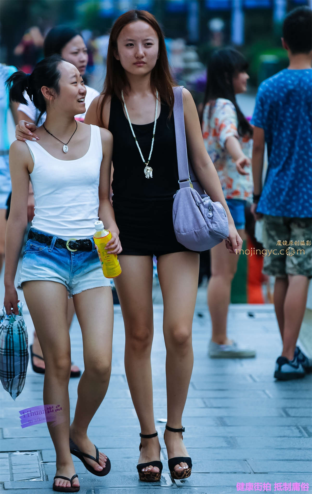 图片[2]-李欢原创-长腿，短裤（15P）-日更街拍