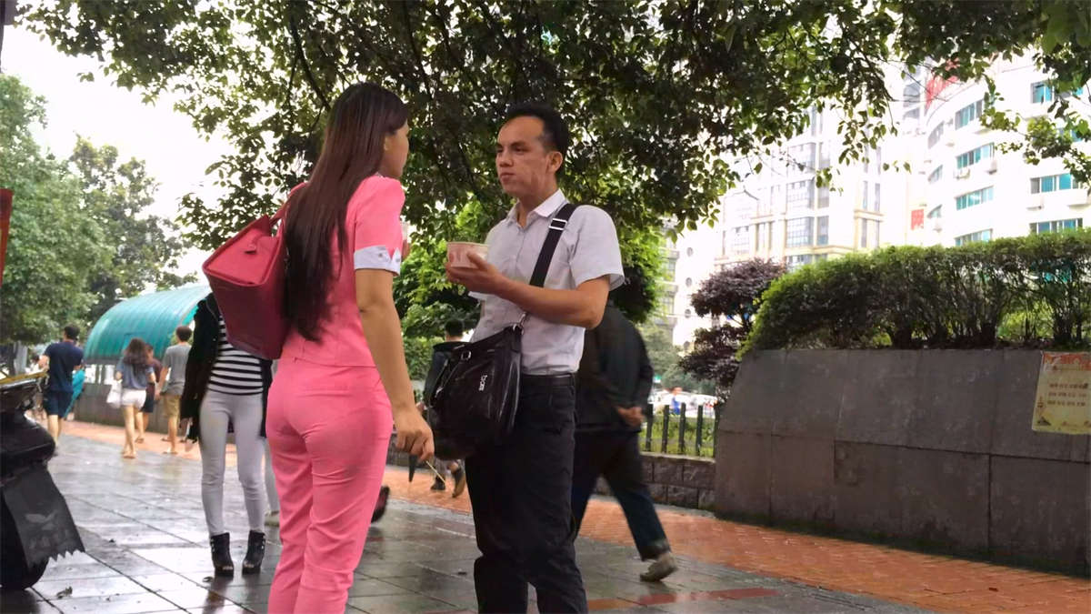 图片[2]-粉色系MM美三角勒痕明显-日更街拍