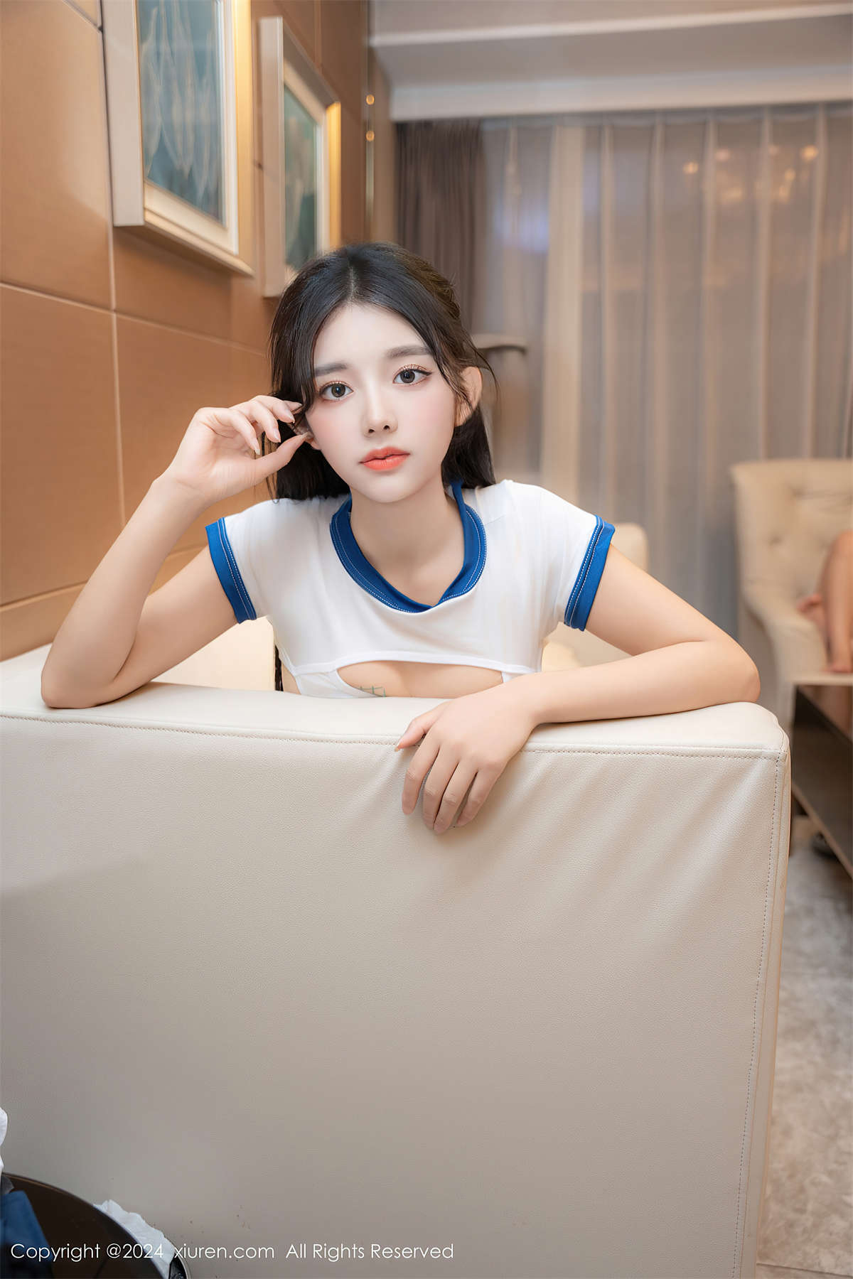 图片[2]-Xiuren秀人网 2024.11.21 NO.9477 美少女@-日更街拍