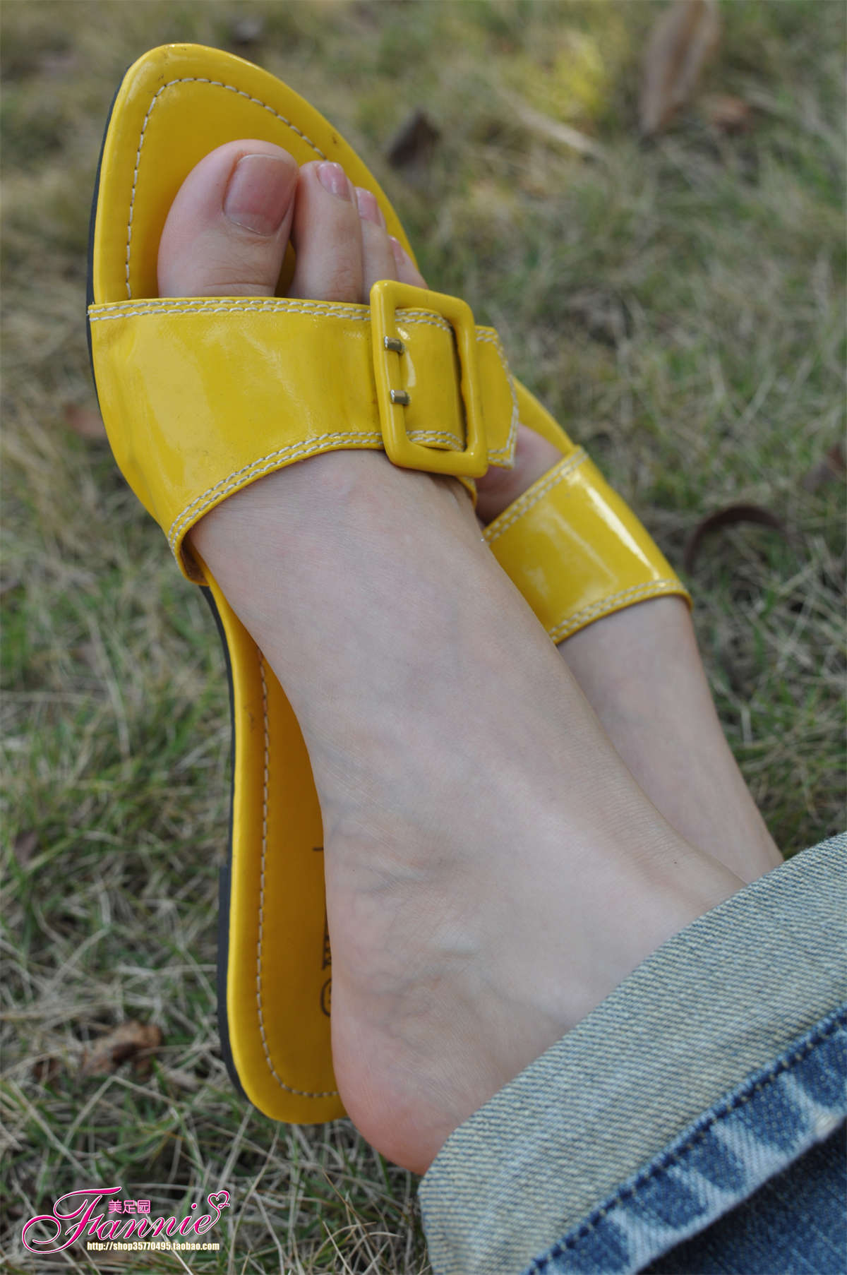 Fannie芬妮美足园NO.766 裸足特辑（14）-日更街拍