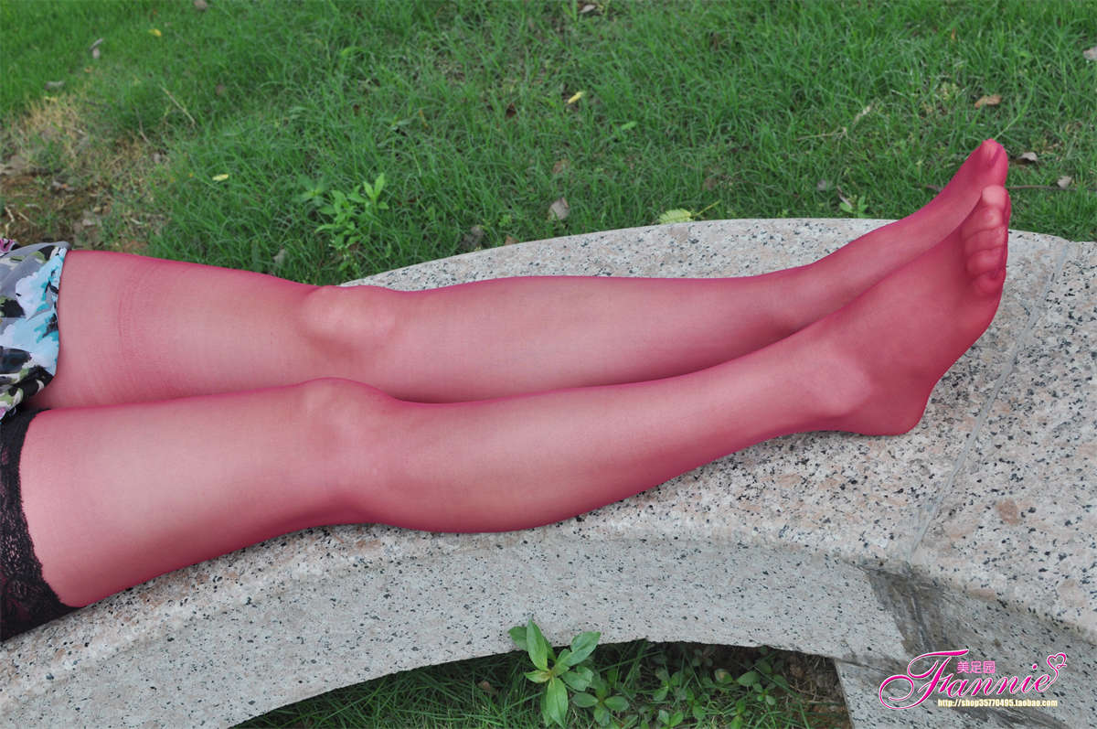 Fannie芬妮美足园NO.161 丝魅彩丝（红色）-日更街拍