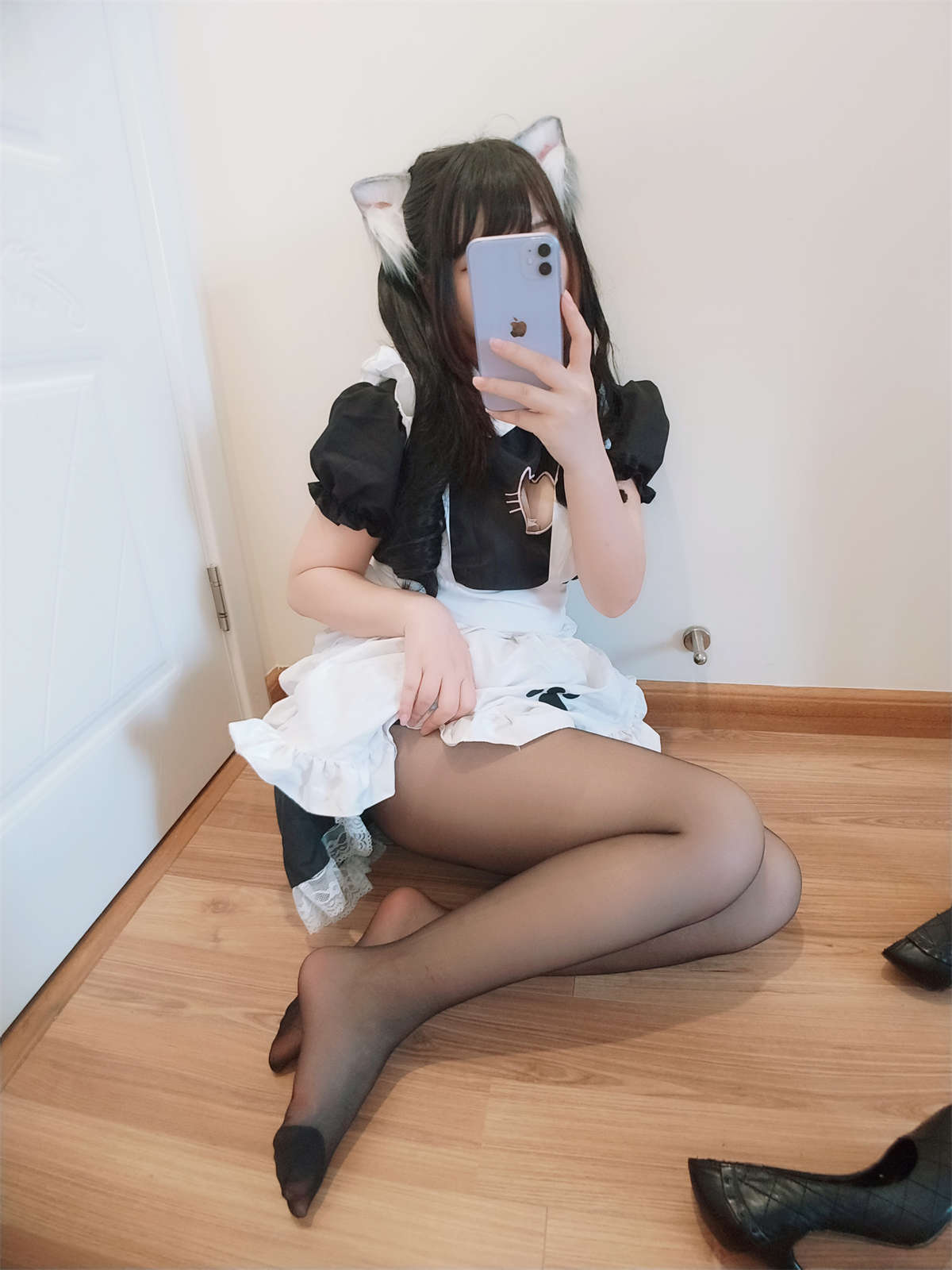 古川kagura 黑丝猫耳女仆-日更街拍