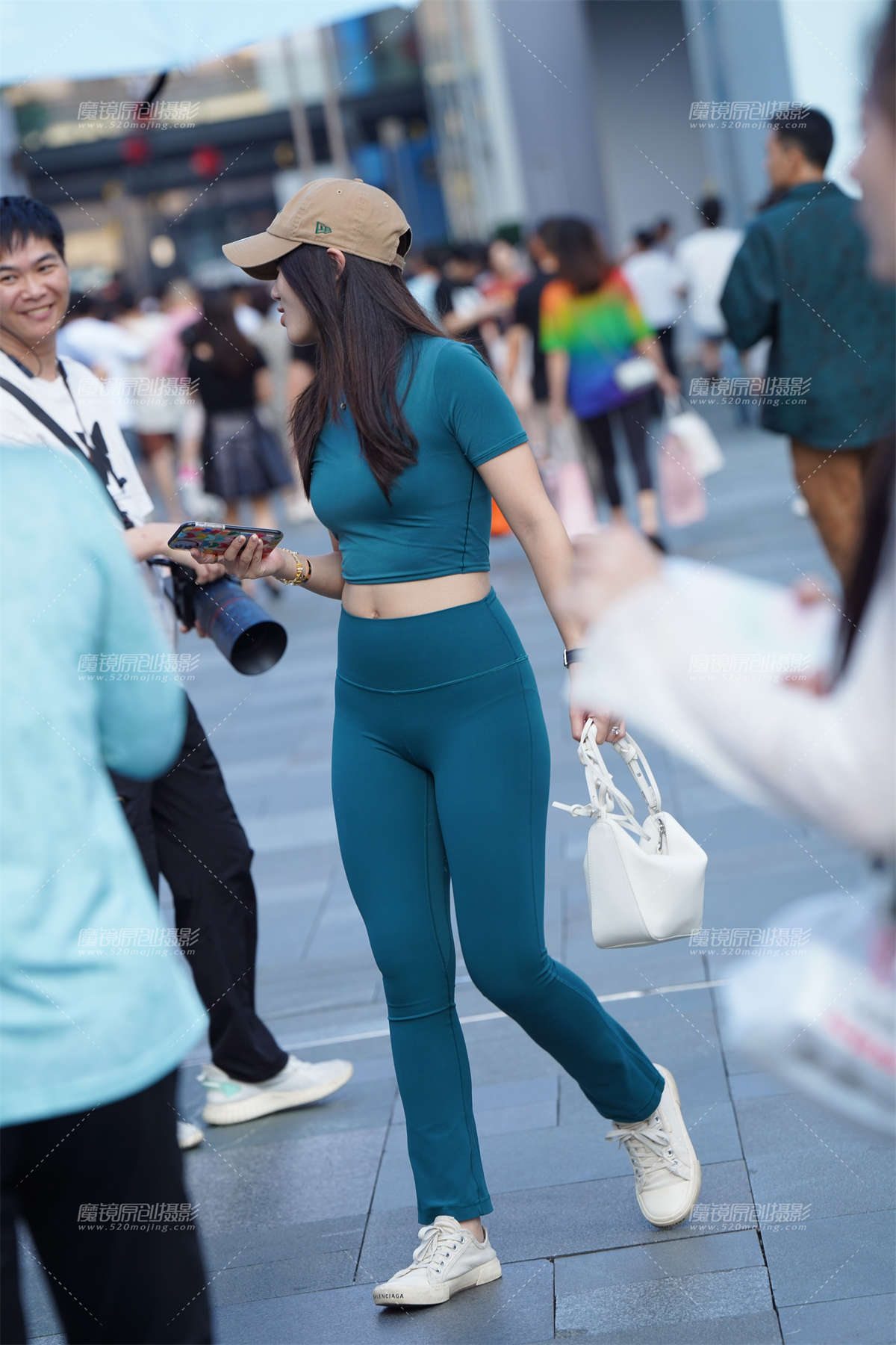 图片[2]-阳光灿烂-日更街拍