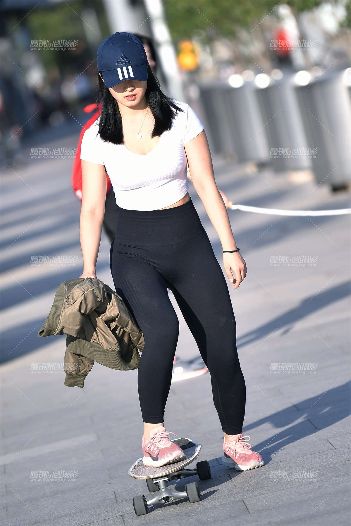 【咔喳赛贴】滑得飞快-日更街拍