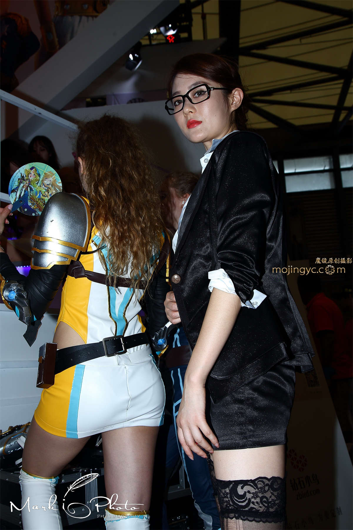 图片[2]-撕裂的黑丝袜-日更街拍