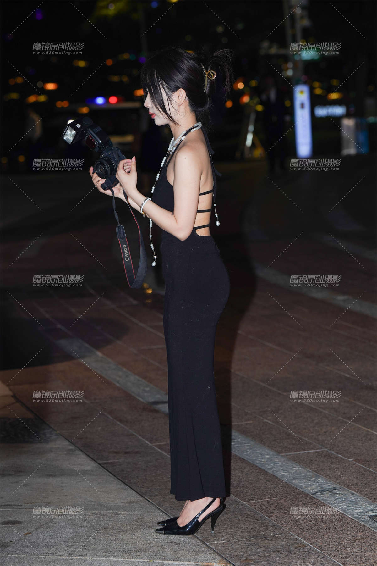 长裙美背-日更街拍