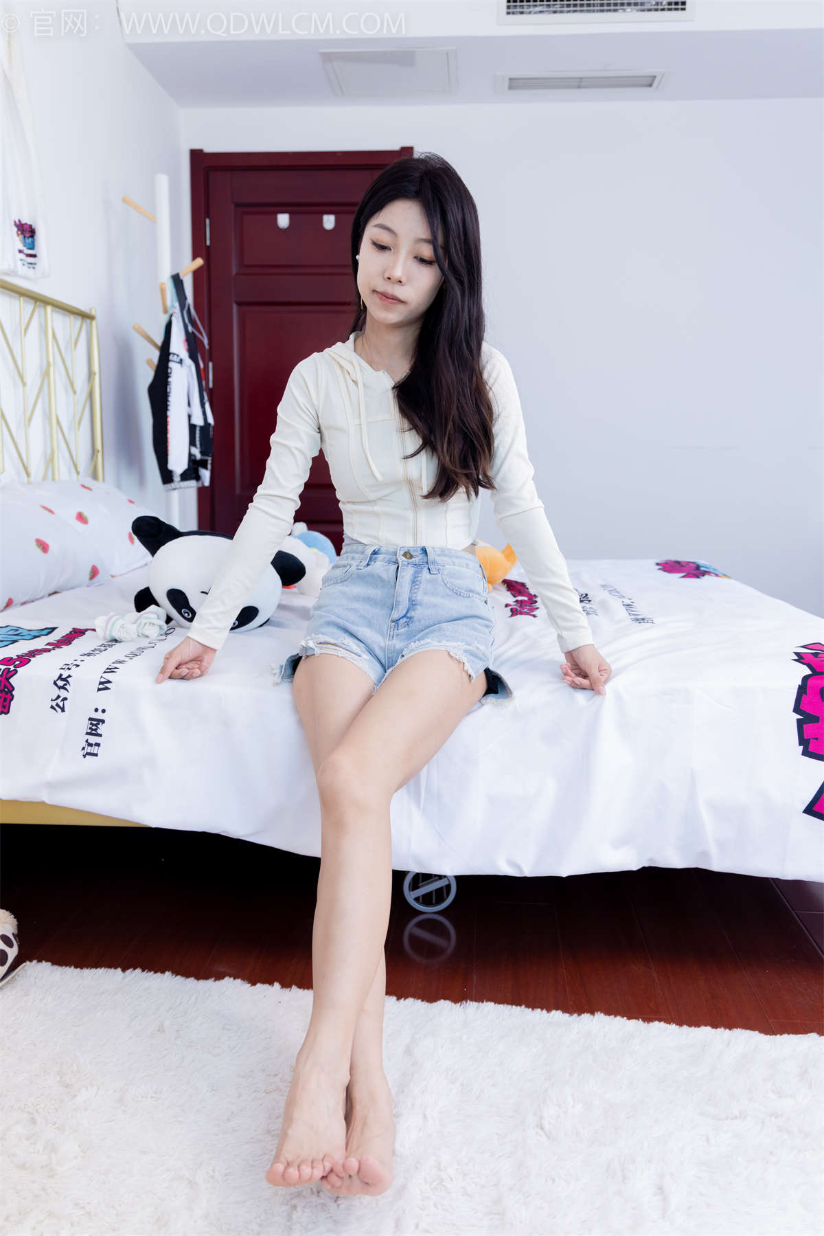 物恋传媒 NO.1566 柔柔-心动降临-日更街拍