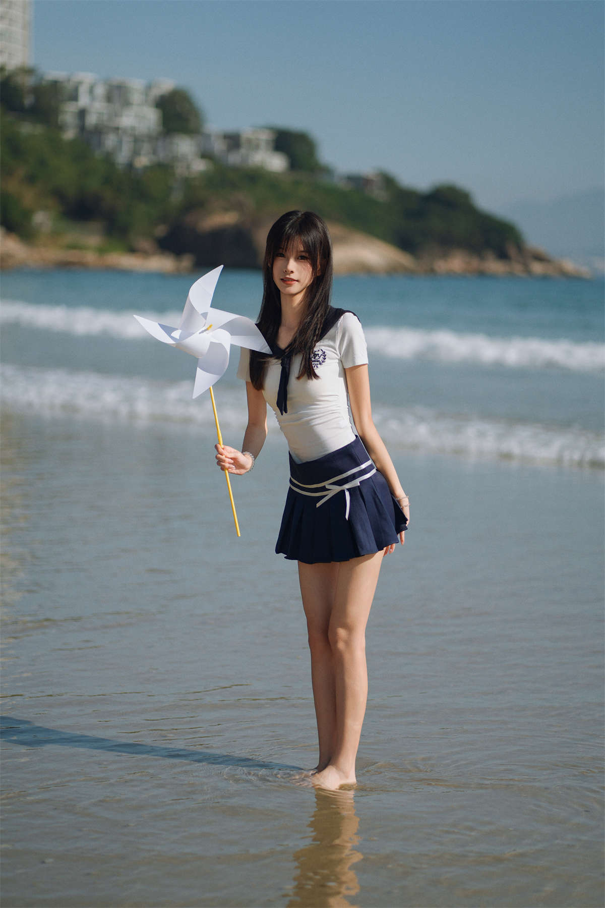 YITUYU艺图语 2025.02.10 海边JK少女 小了个飞象-日更街拍