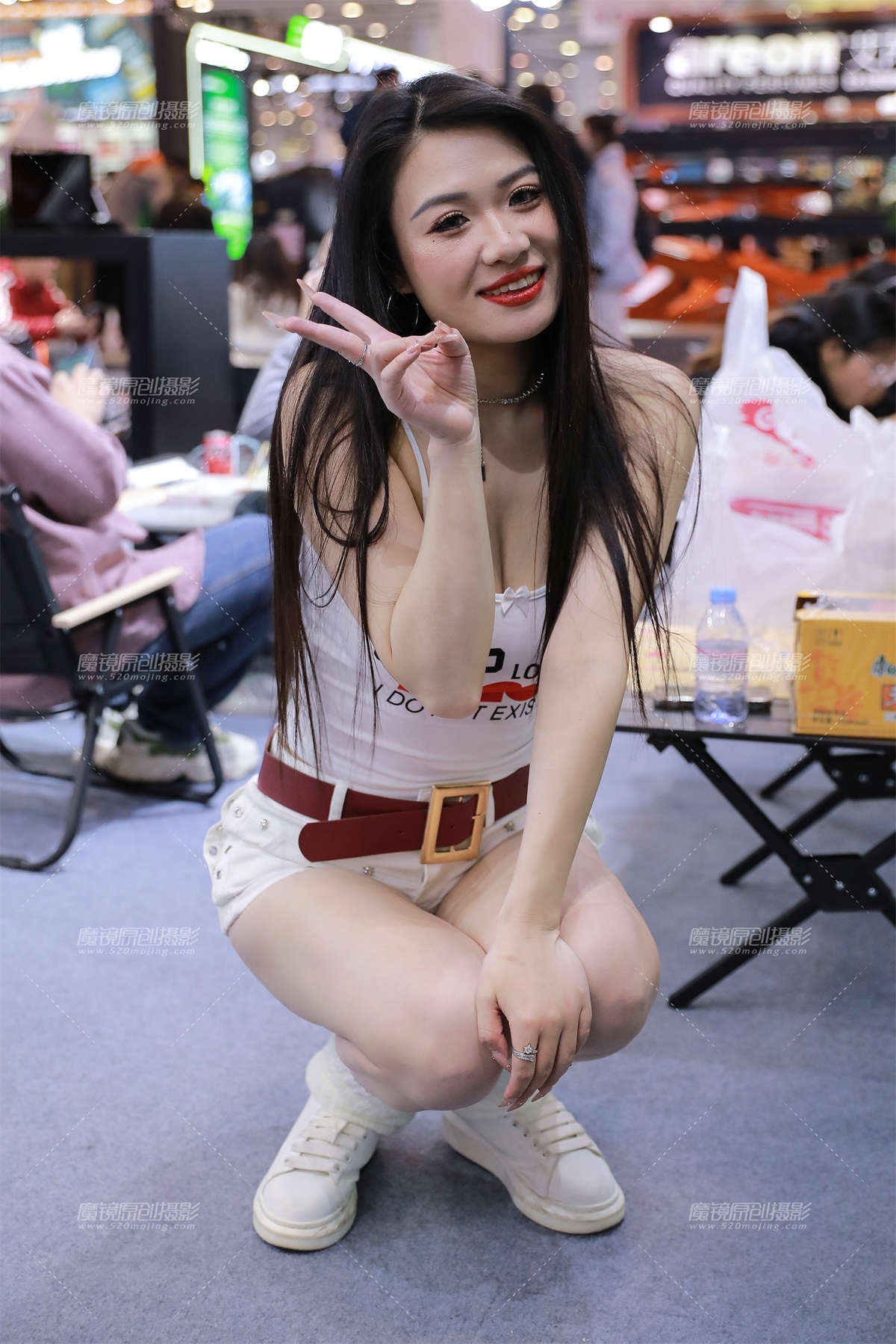 图片[2]-GT车门白热裤-日更街拍