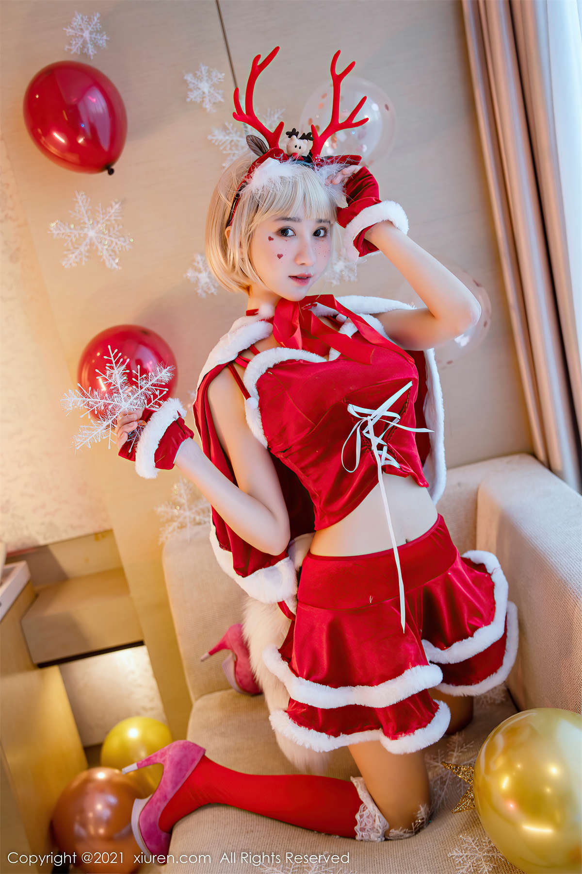 Xiuren秀人网 2021.12.06 NO.4300 小果冻儿-日更街拍