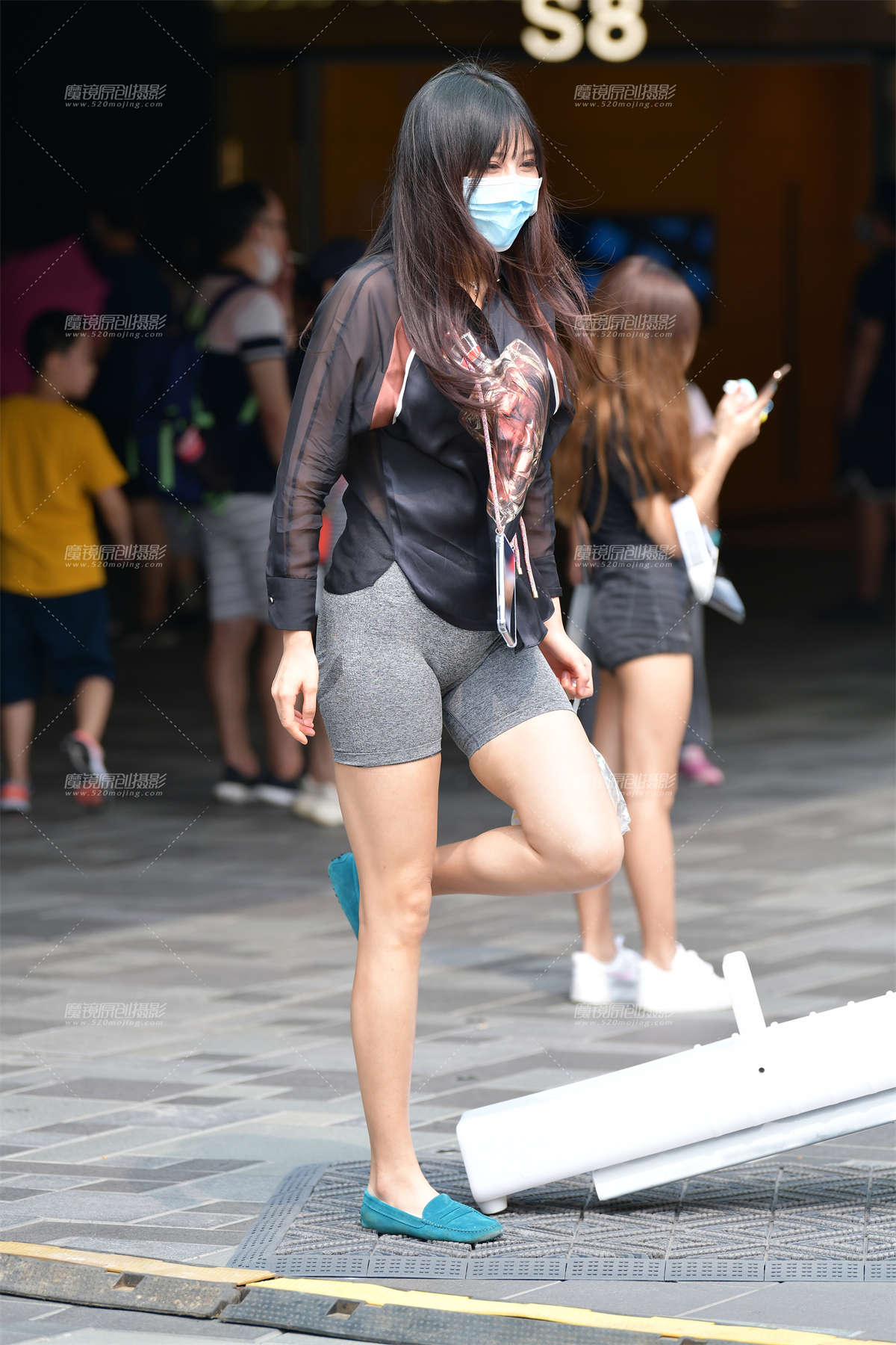 ★活泼瑜伽裤美女★-日更街拍