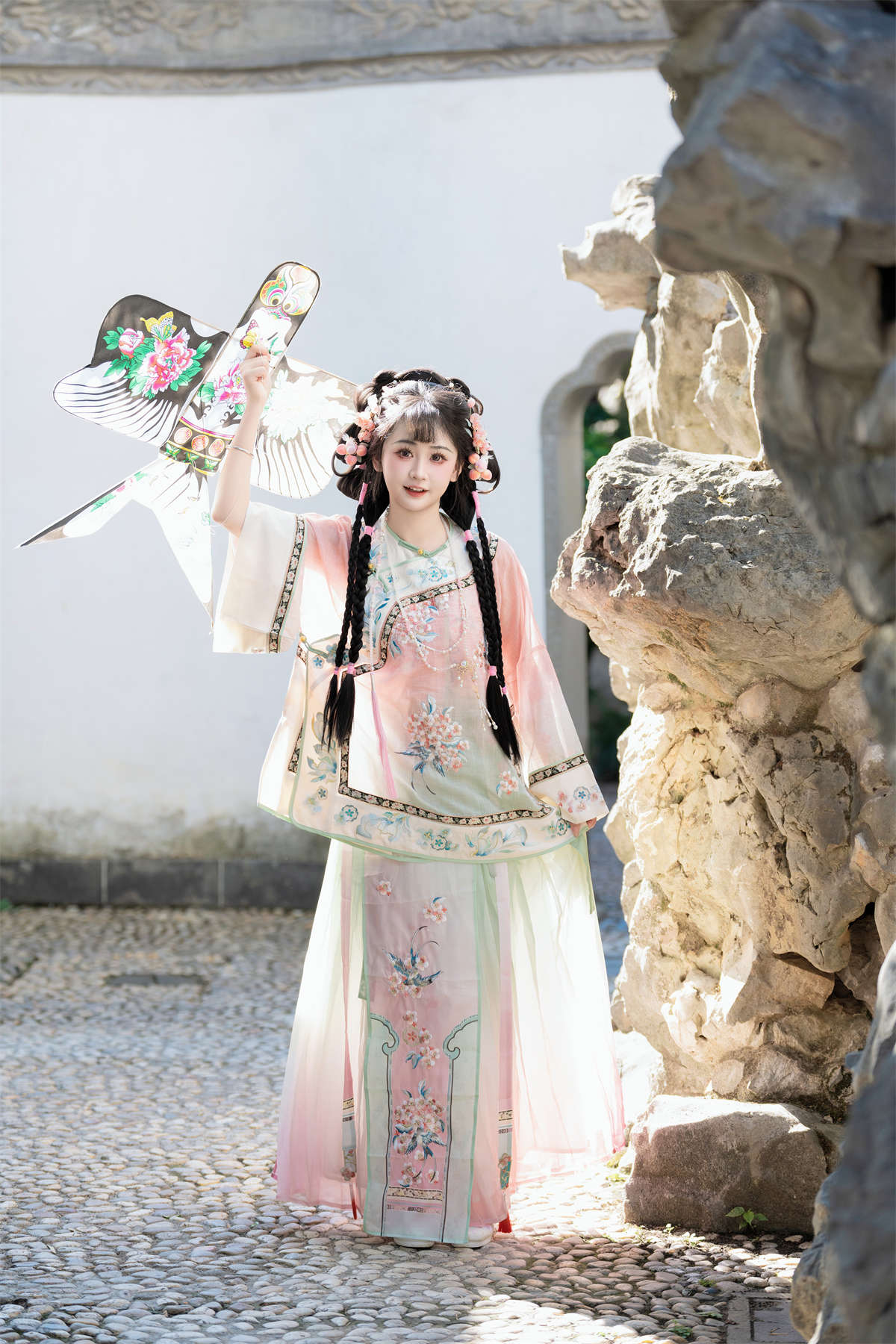 YITUYU艺图语 2024.12.18 粉色的清汉女好可爱 湫一只岁岁插图1