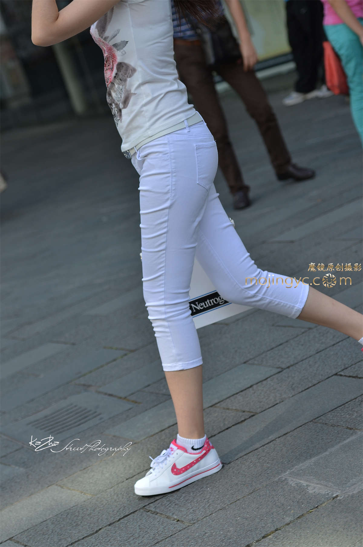 咔喳2016.10.27街拍 26 (15p)-日更街拍