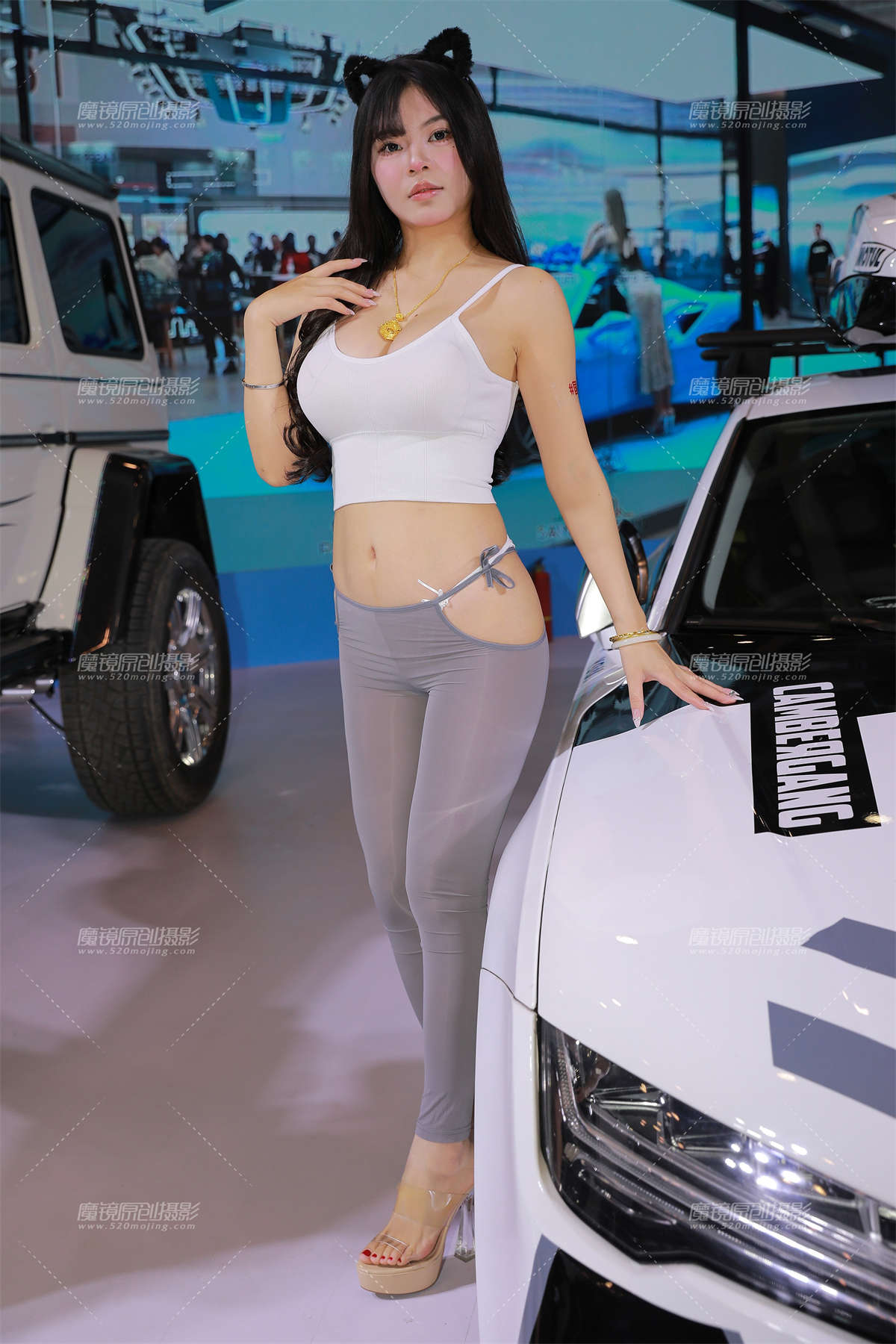 GT灰色紧身裤-日更街拍