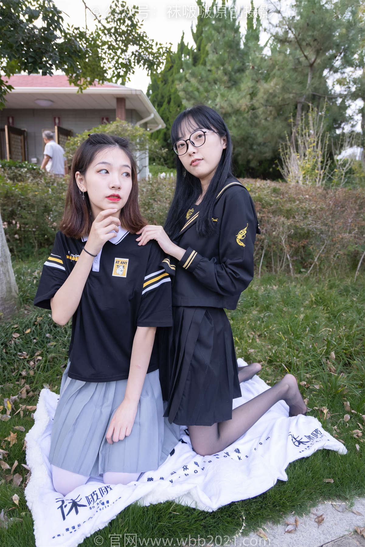 袜啵啵 No.332 小甜豆稚予-除夕快乐～ 花絮版-日更街拍