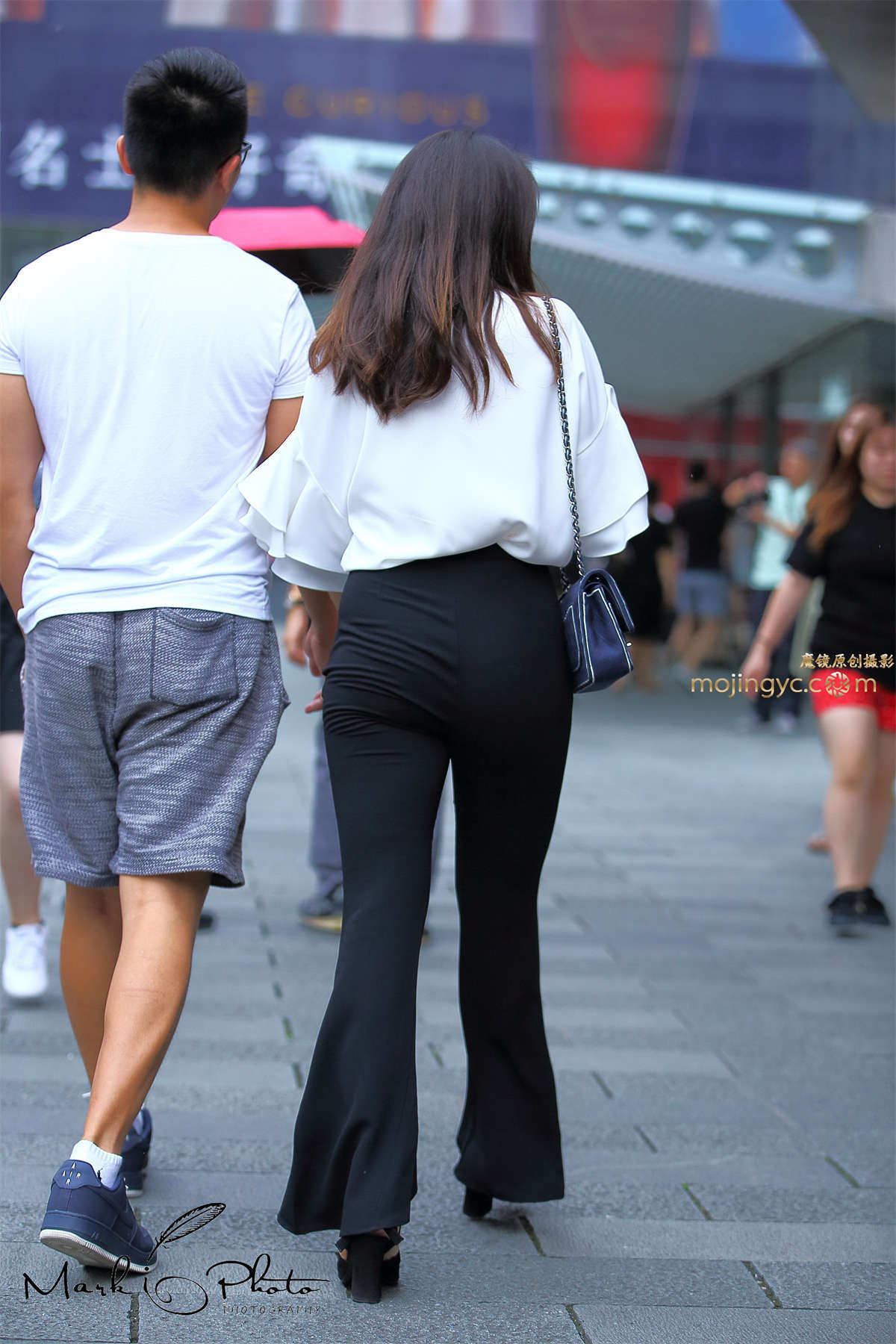 图片[2]-长相酷似电影演员史可的女孩-日更街拍