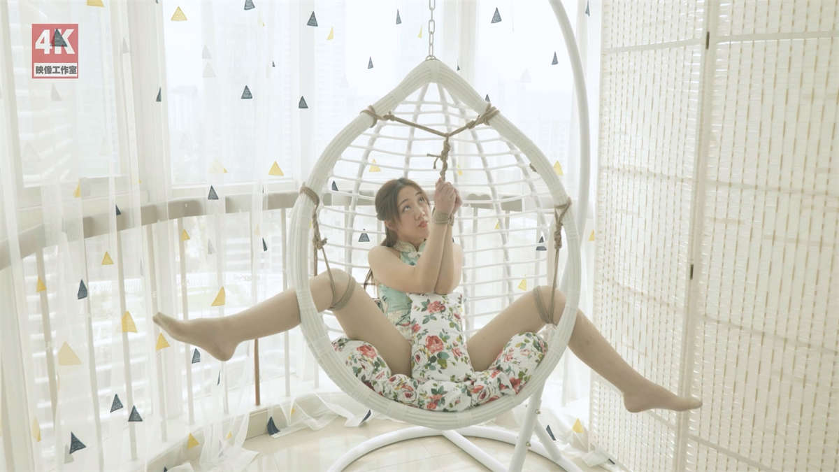 Ligui丽柜视频 2020.08.20 旗袍肉丝吊椅（下） 星雨-日更街拍