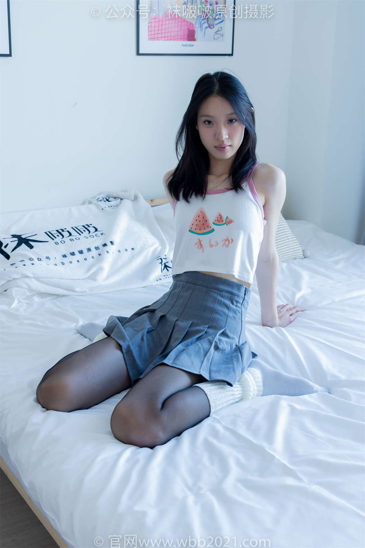 袜啵啵 No.333 雪糕-板鞋、白棉袜、黑丝（脚尖加固款）、堆堆袜套 花絮版-日更街拍