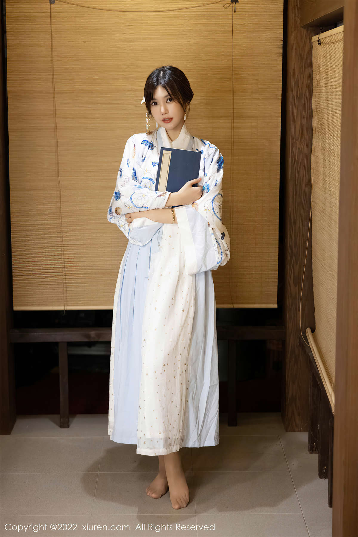 Xiuren秀人网 2022.09.09 NO.5569 绮里嘉ula-日更街拍