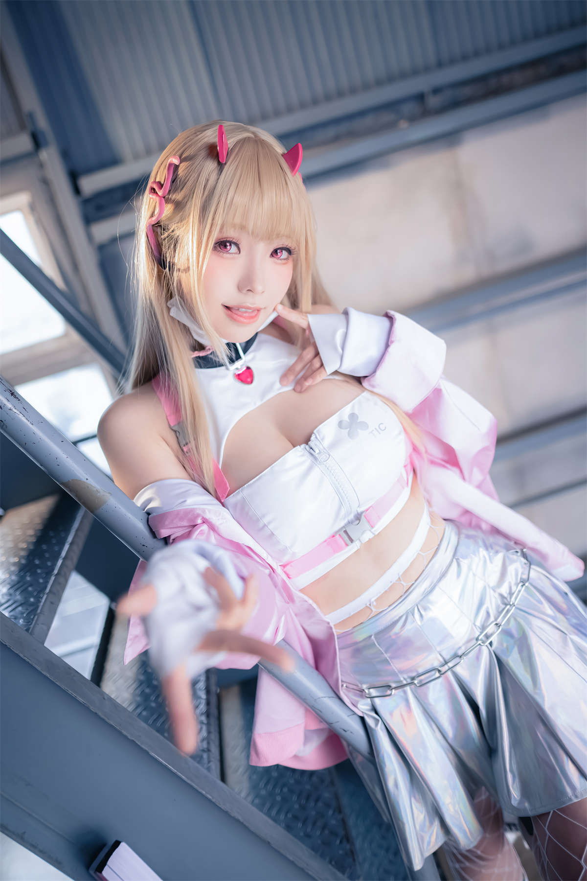 Ely_eee(ElyEE子) Viper special 毒蛇特別版-日更街拍