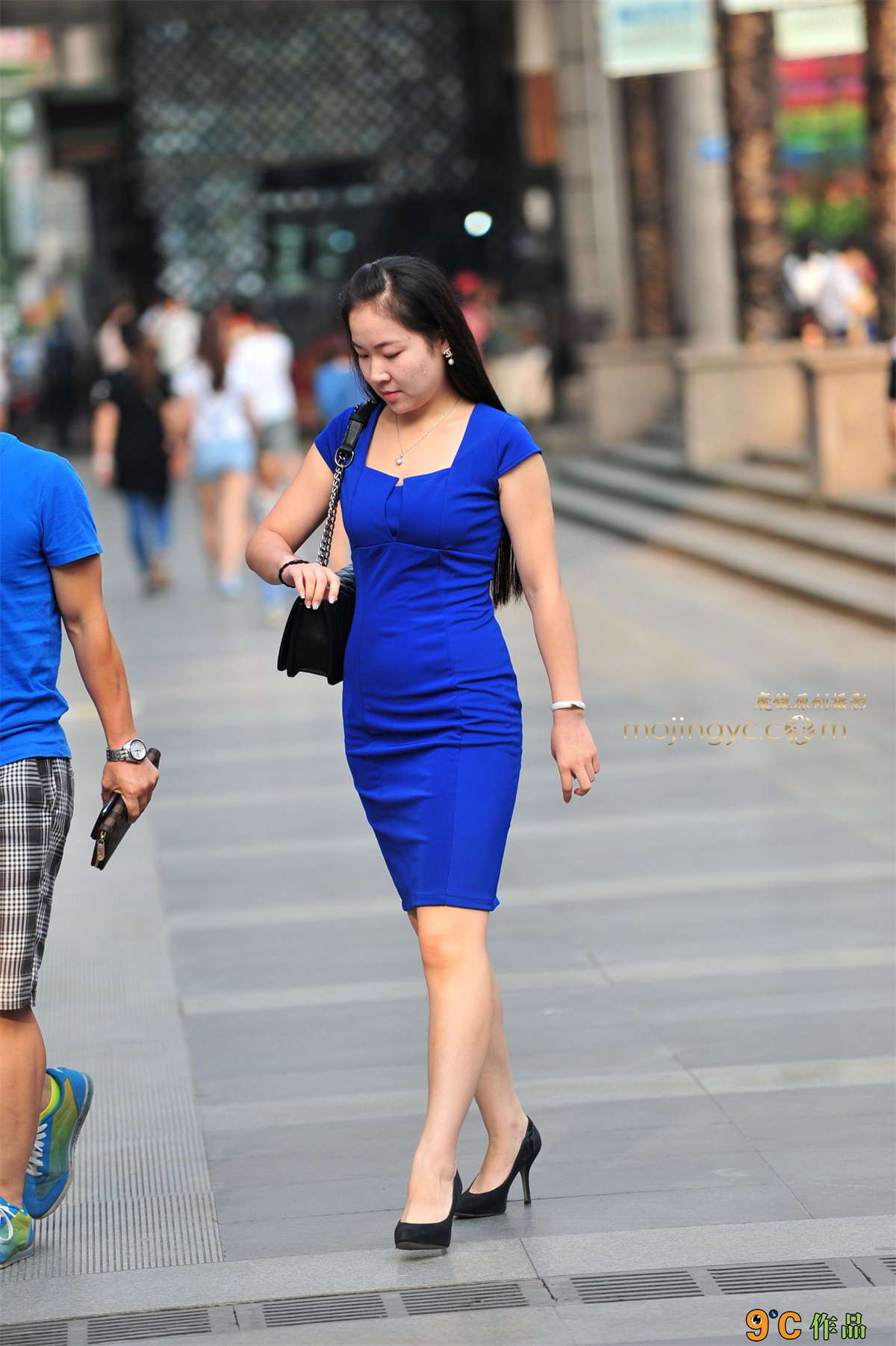 蓝裙15P-日更街拍